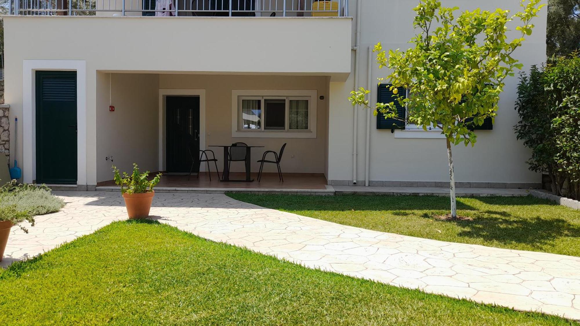 Lefkogea Villas & Apartments Tsoukaladhes Ngoại thất bức ảnh