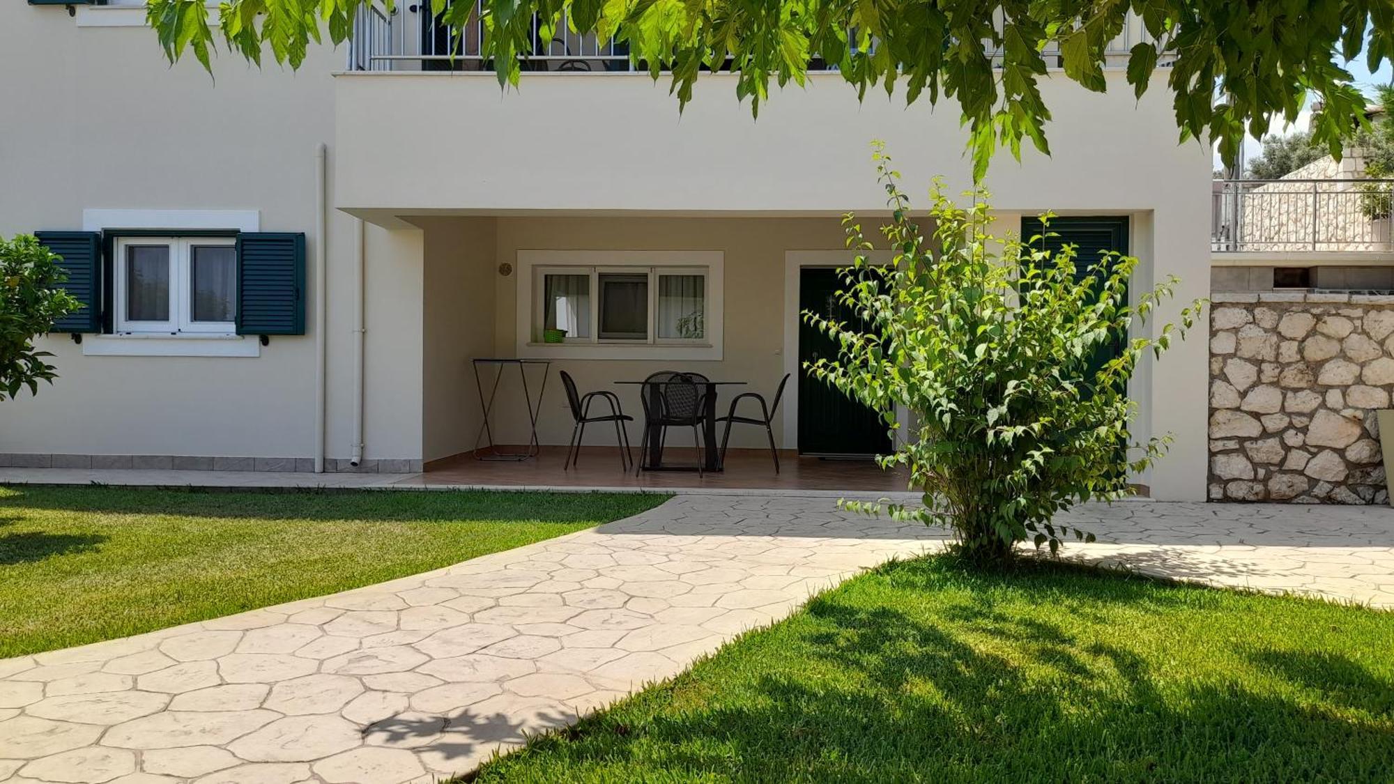 Lefkogea Villas & Apartments Tsoukaladhes Ngoại thất bức ảnh